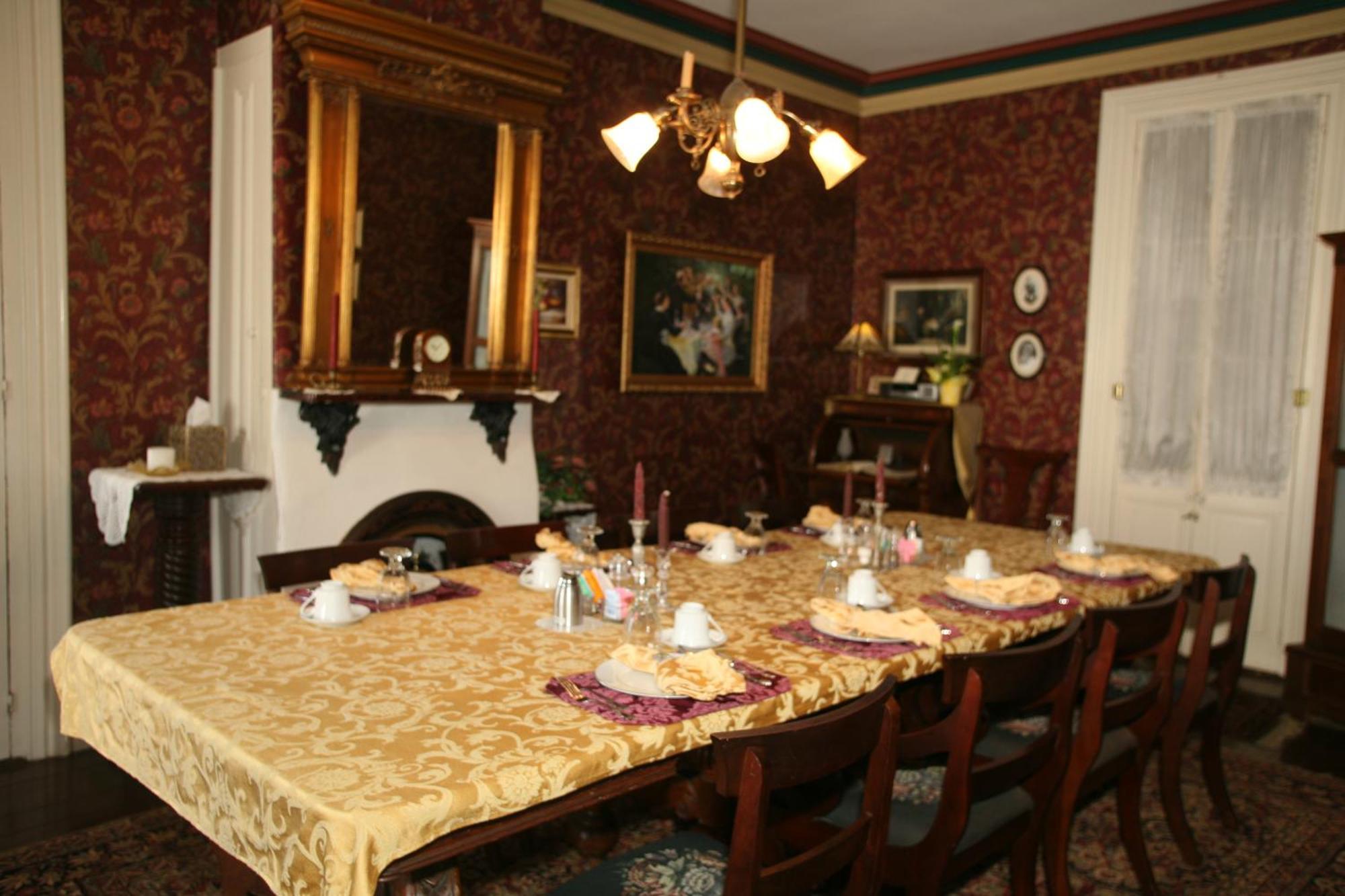 The Bacchus Inn Bed & Breakfast Кеп-Мей Екстер'єр фото